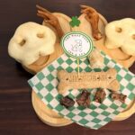 Woof Tone Inn & Spa - Sibling Share Board